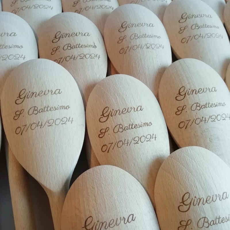 Kit 25 utensili da cucina in legno da personalizzare per bomboniera battesimo